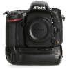 Nikon Nikon D610 - 61.805 kliks + Jupio grip 1